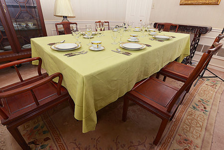 Festive tablecloth. Celery Green color. 70x100" - Click Image to Close